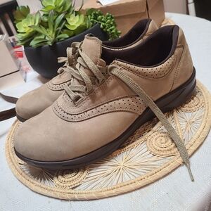 SAS Brown Casual Lace-Up Shoes